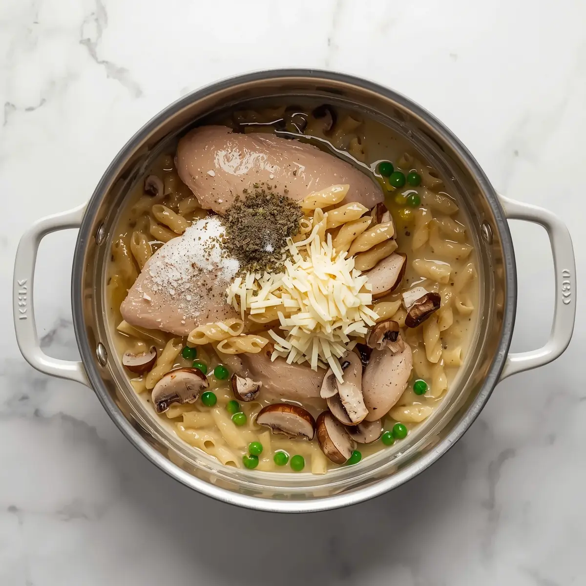 Cooking instructions for creamy mushroom chicken pasta family